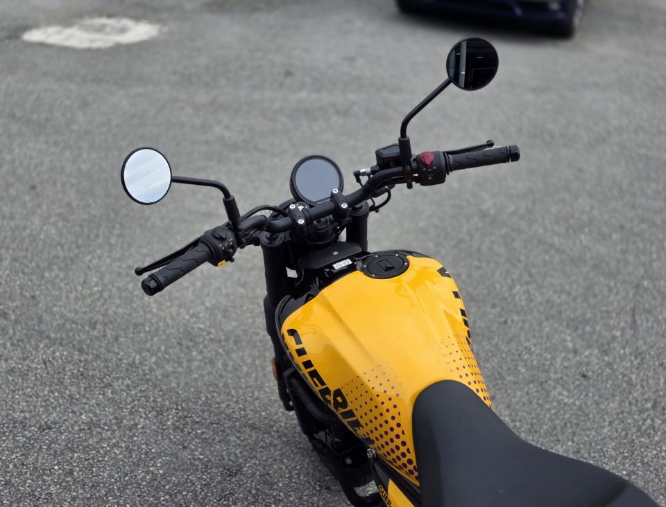 ROYAL ENFIELD 450 GUERILLA 4