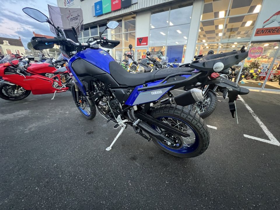 YAMAHA XTZ TENERE 700 4