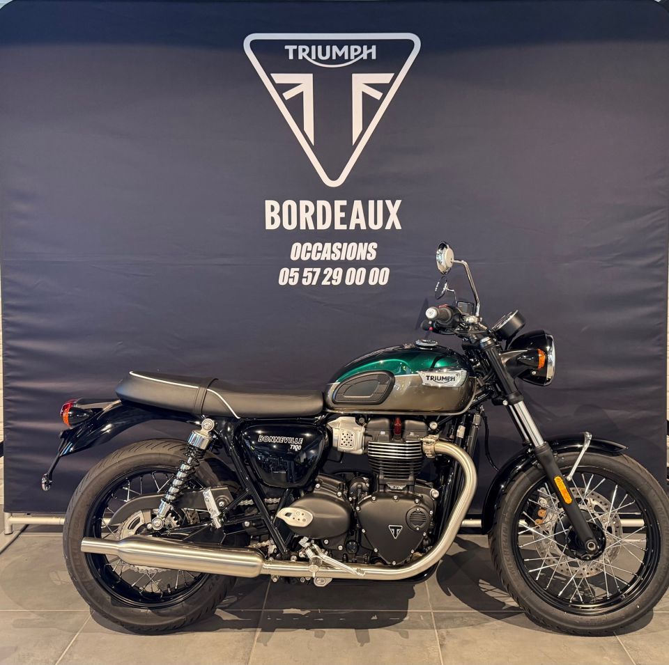 TRIUMPH Bonneville T100 4
