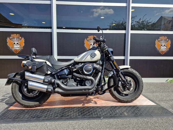 HARLEY-DAVIDSON SOFTAIL FAT BOB 1745 4