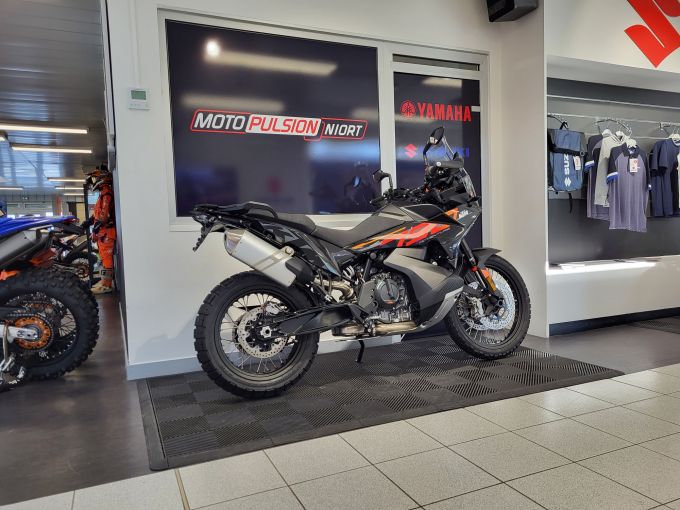 KTM 790 ADVENTURE 4