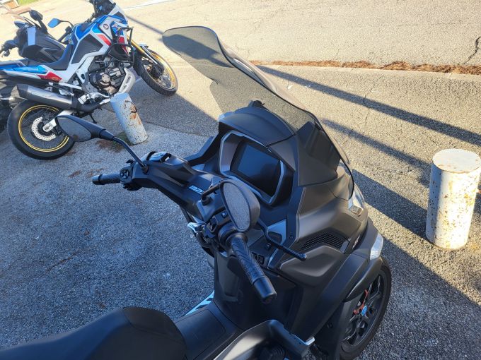 PIAGGIO MP3 530 HPE EXCLUSIVE 4