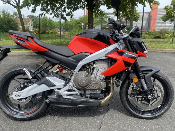 APRILIA TUONO 457 4