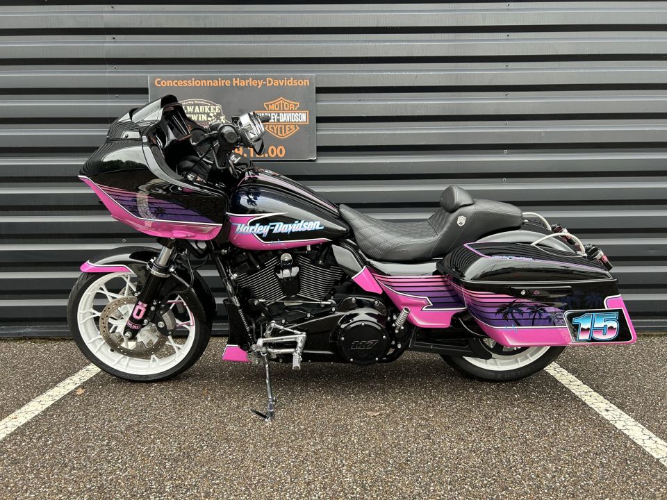 HARLEY-DAVIDSON TOURING ROAD GLIDE 1923 ST 4