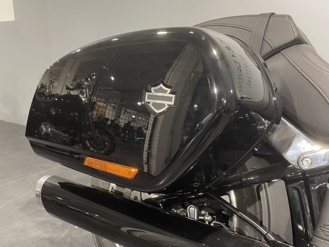 HARLEY-DAVIDSON SOFTAIL SPORT GLIDE 1745 4
