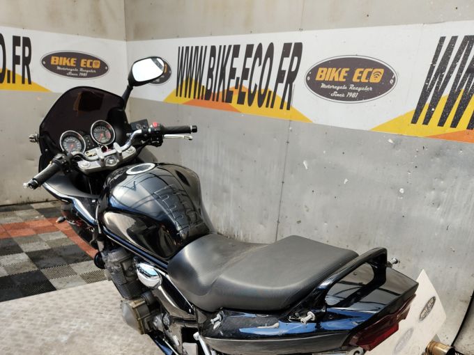 SUZUKI GSF 650 BANDIT 4