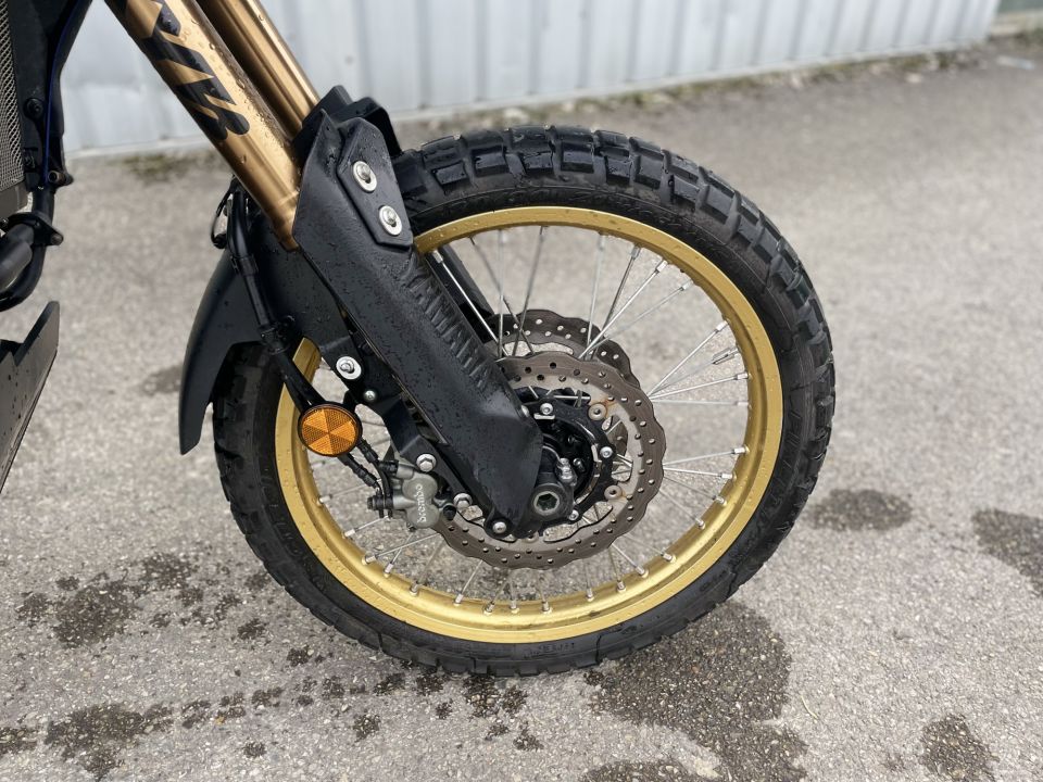 YAMAHA XTZ TENERE 700 4