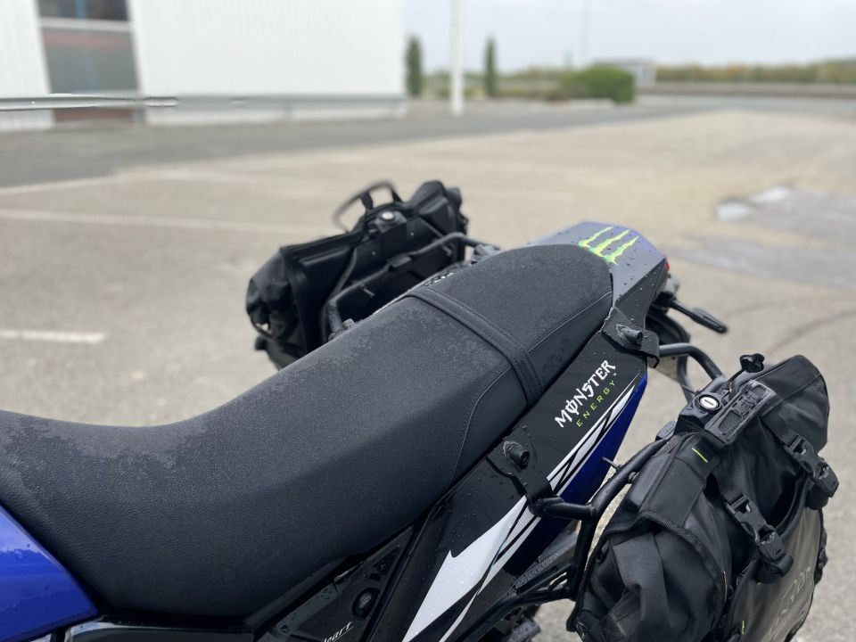 YAMAHA XTZ TENERE 700 4