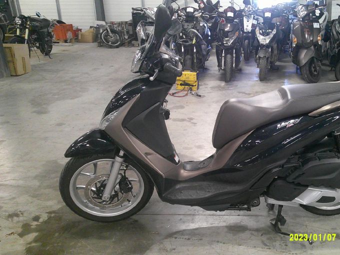 PIAGGIO MEDLEY 125 4