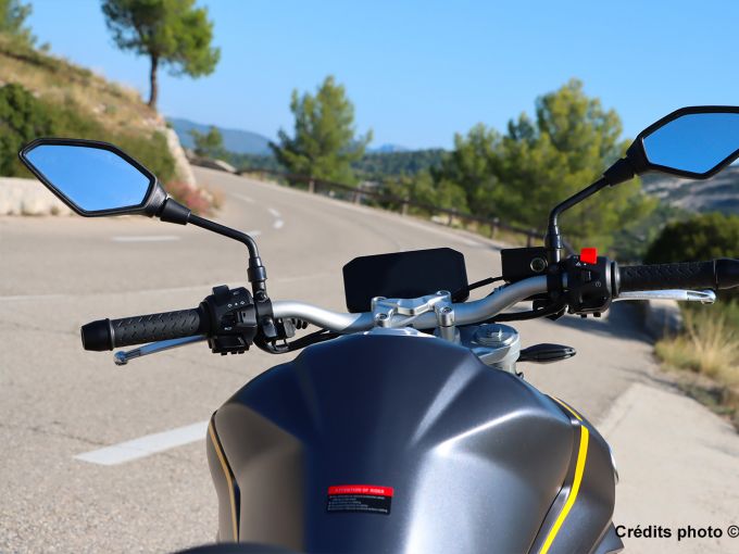 VOGE 525R 4