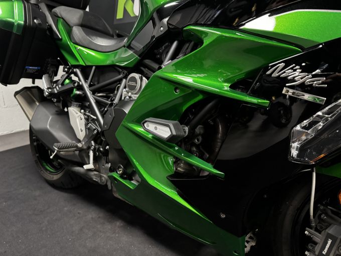 KAWASAKI H2 SX SE 4