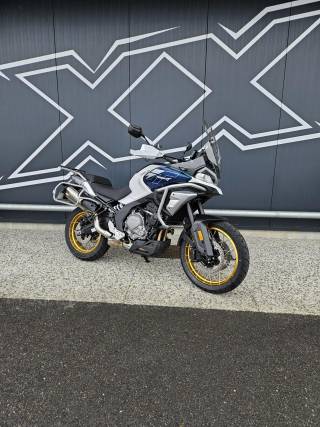 CF MOTO 700MT - 2025