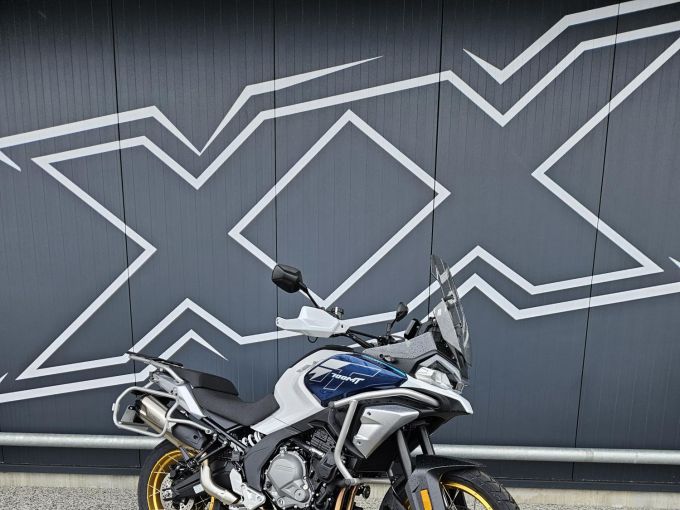 CF MOTO 700MT 4