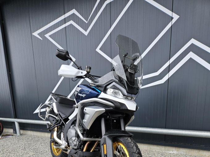 CF MOTO 700MT 4