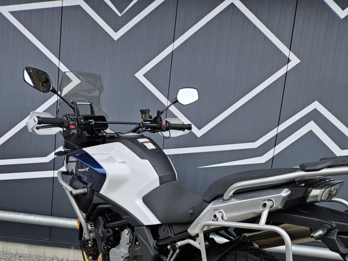 CF MOTO 700MT 4