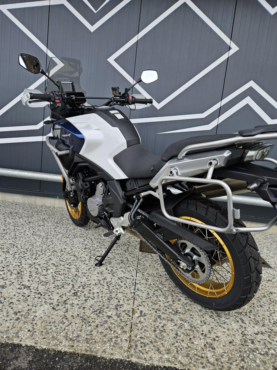 CF MOTO 700MT 4
