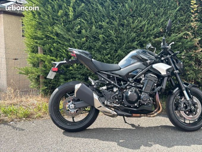 KAWASAKI Z 900 4