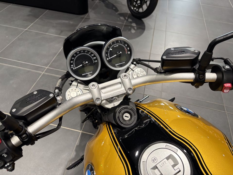 BMW R NineT PURE 4