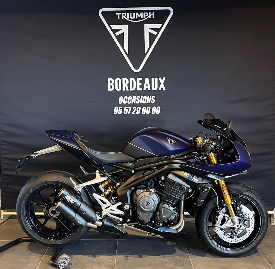TRIUMPH SPEED TRIPLE 1200 RR 4
