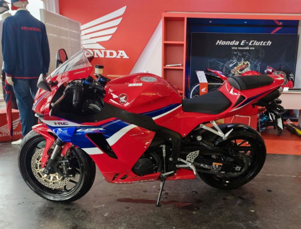 HONDA CBR600RR ABS 4