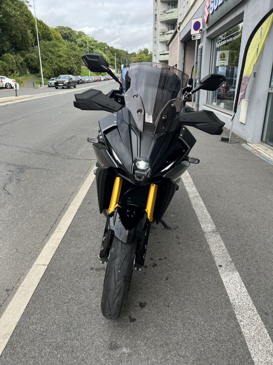 SUZUKI GSX-S 1000 GX 4