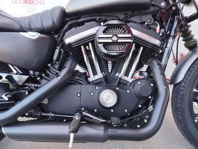 HARLEY-DAVIDSON SPORTSTER IRON 883 ABS 4