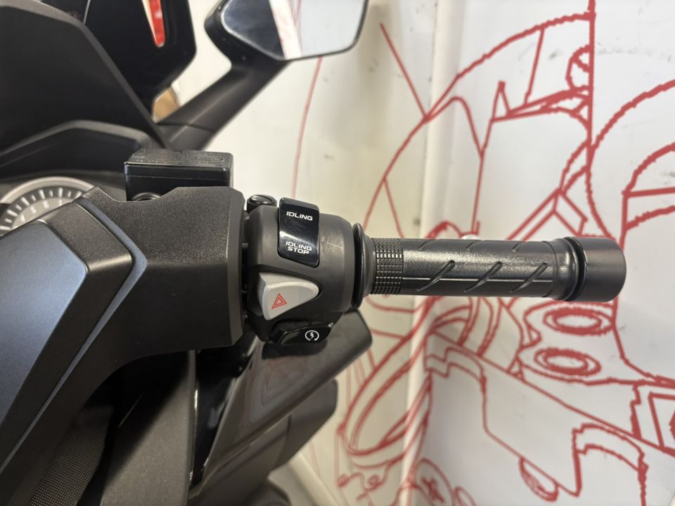 HONDA NSS FORZA 125 4