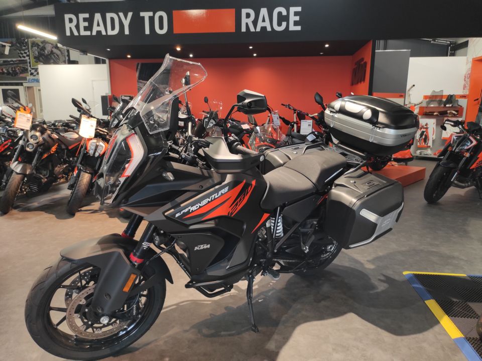 KTM 1290 SUPER ADVENTURE S 4