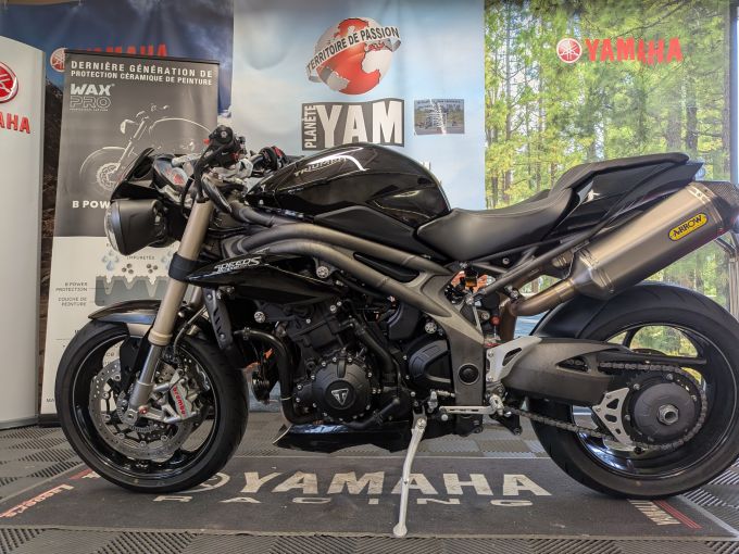 TRIUMPH SPEED TRIPLE 1050 S  4