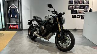 HONDA CB650R - 2024