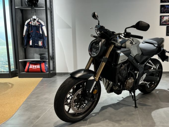 HONDA CB650R 4
