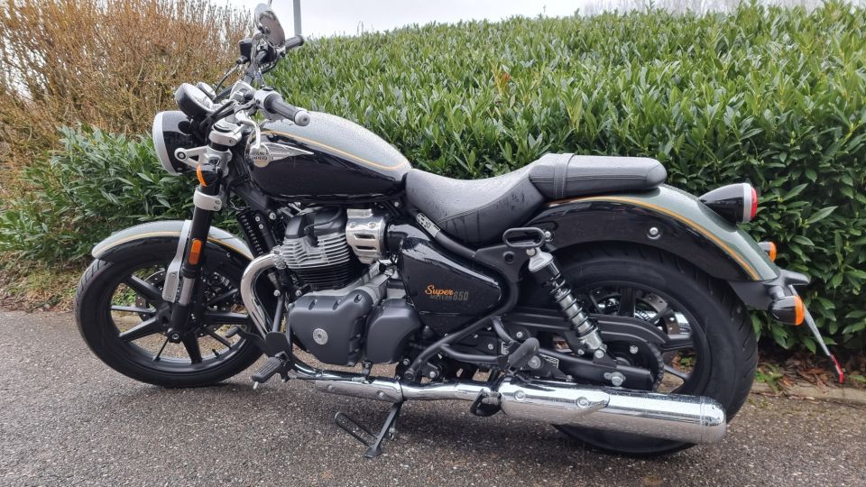 ROYAL ENFIELD SUPER METEOR 4