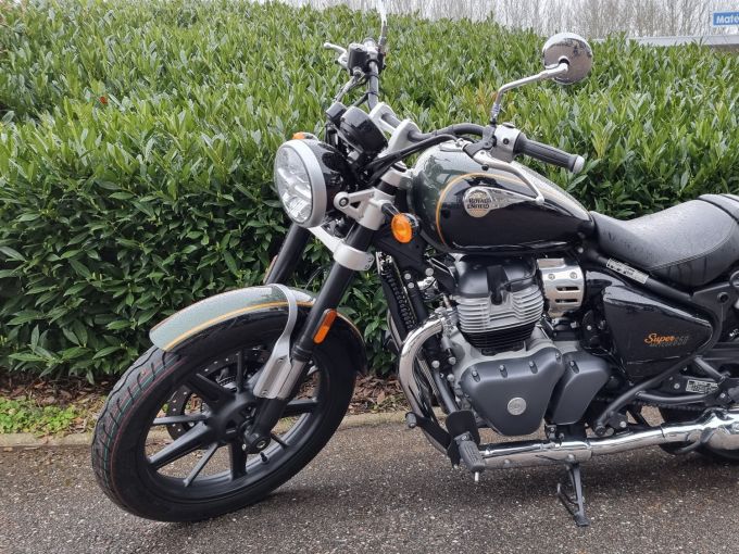 ROYAL ENFIELD SUPER METEOR 4