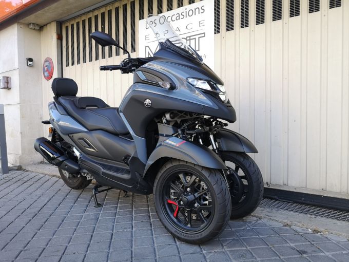 YAMAHA TRICITY 300 4