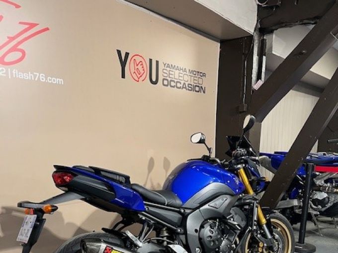 YAMAHA FZ8 4