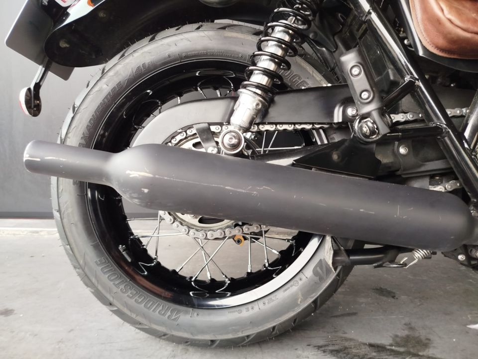 TRIUMPH Bonneville T120 Black 4