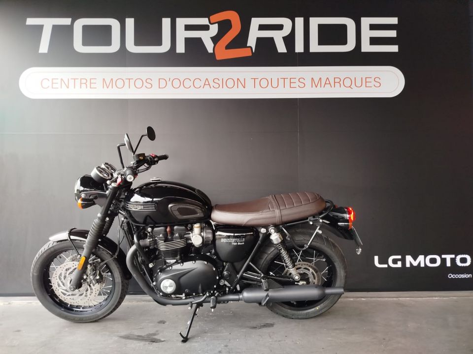TRIUMPH Bonneville T120 Black 4
