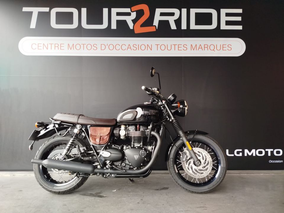 TRIUMPH Bonneville T120 Black 4
