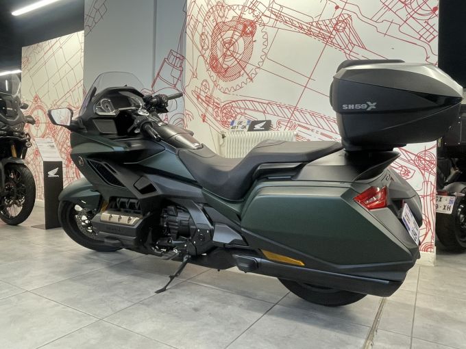 HONDA GL 1800 GOLDWING DCT 4