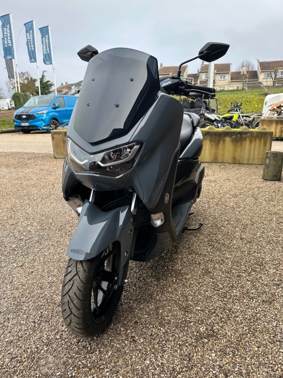 YAMAHA NMAX 125 4