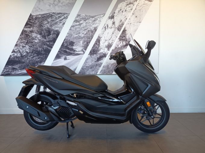 HONDA FORZA 125 4