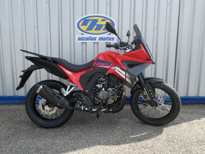 RIEJU AVENTURA 125 4