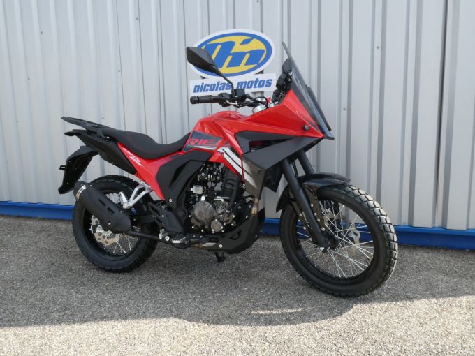 RIEJU AVENTURA 125 4