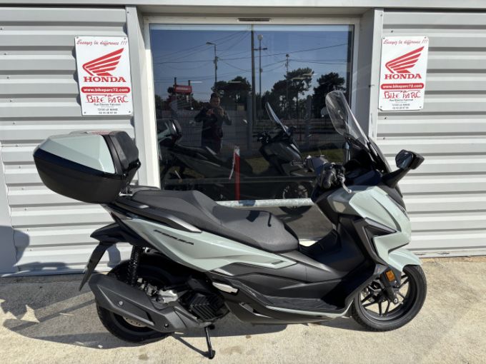 HONDA FORZA 125 ABS 4