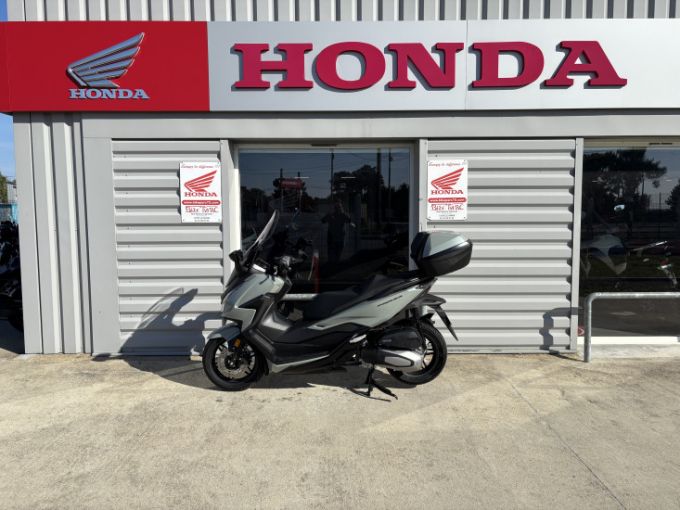 HONDA FORZA 125 ABS 4