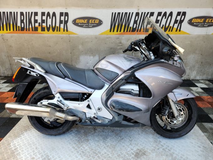 HONDA ST 1300 PAN EUROPEAN 4