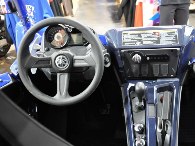 YAMAHA YXZ 1000R 4