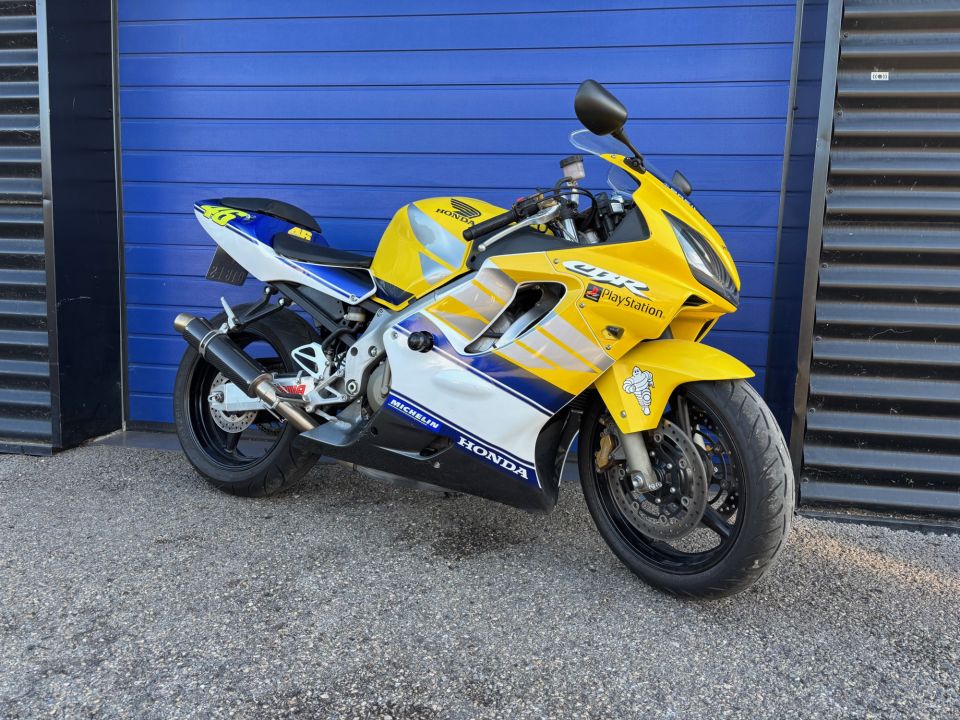 HONDA CBR 600 R 4