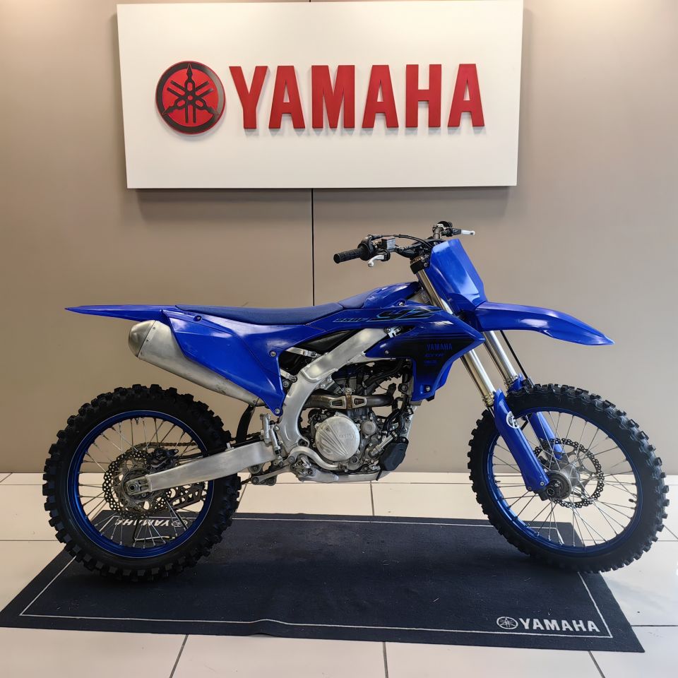 YAMAHA YZ250F 4
