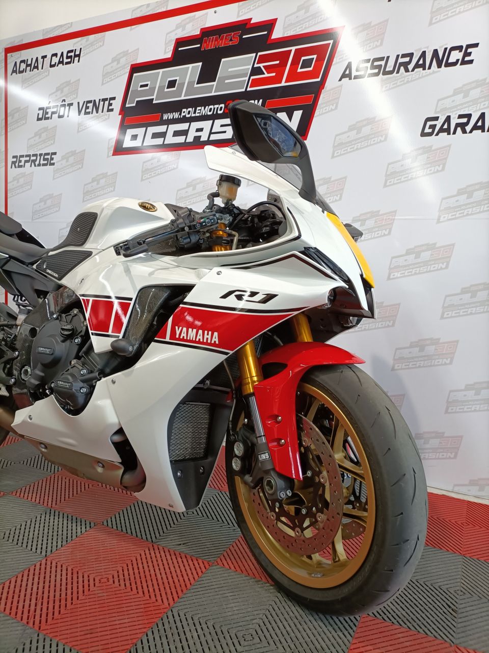 YAMAHA YZF-R1 WORLD GP 60TH ANNIVERSARY 4